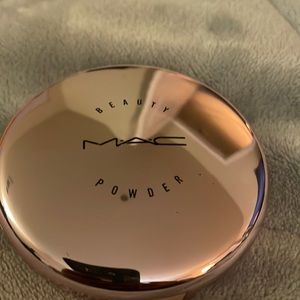 Mac pretty Baby beauty powder